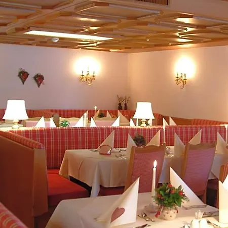 Hotel Sonne 3*